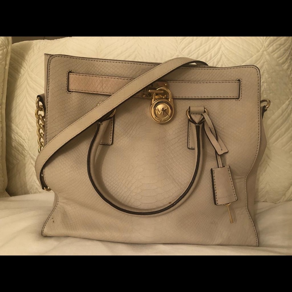 Micheal Kors Hand Bag
